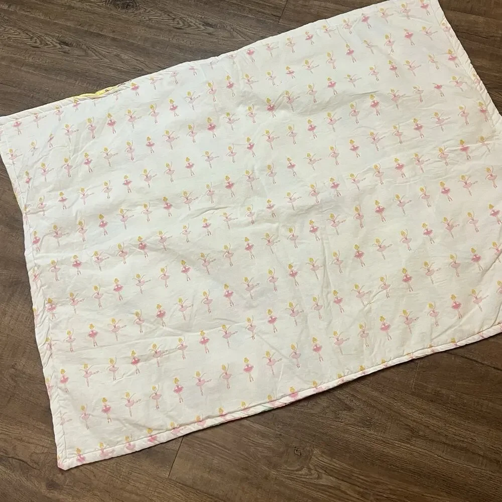 Vtg Homemade Infant Baby Quilt Crib Blanket Animals Yellow Pink Gingham 32x42
